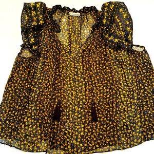 ULL JOHNSON flutter sleeve silk top. Size 4